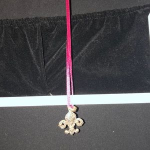 FLEUR DE LIS NECKLACE